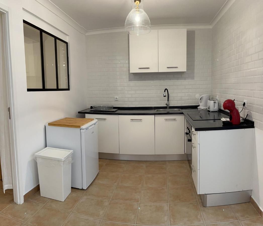 Accommodation In Sesimbra - Two Double Bedroom Extérieur photo